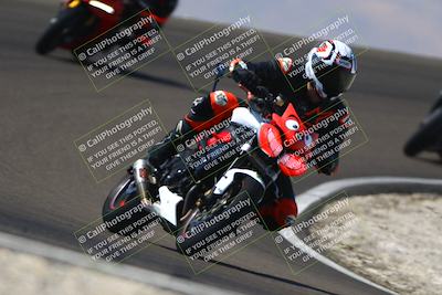 media/Sep-21-2025-TrackDaz (Sun) [[277c75b276]]/C Group/1240pm (Turn 2)/